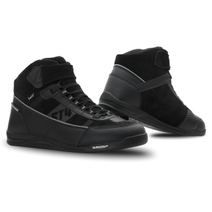 st4 black